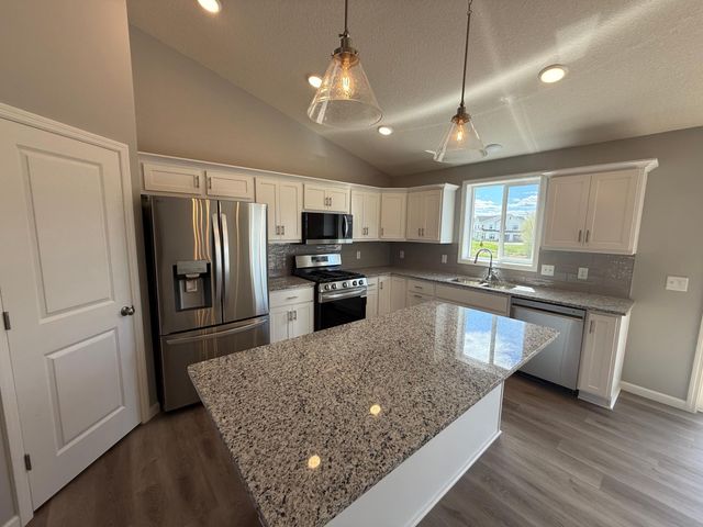 2771 Ivy Avenue NE, Saint Michael, MN 55376