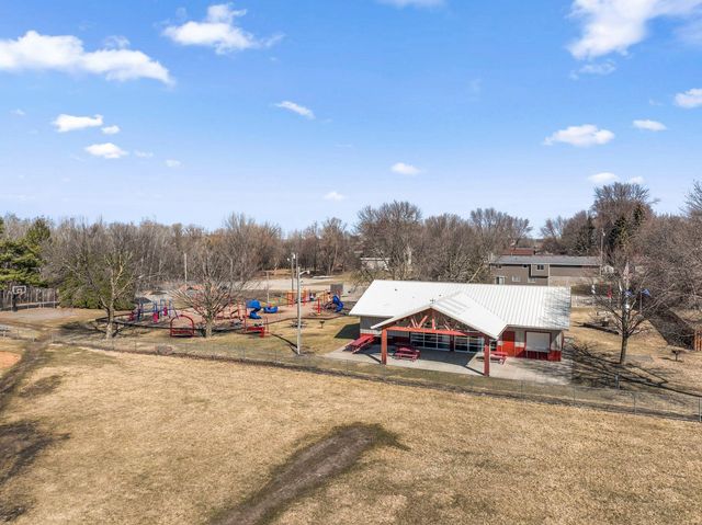414 James Parkway, Elko New Market, MN 55054