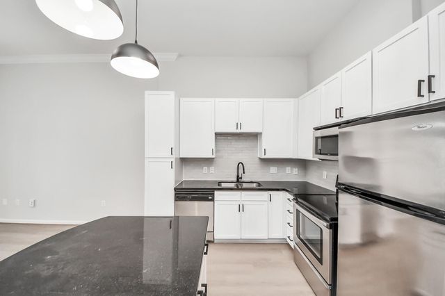 6363 San Felipe Street 377, Houston, TX 77057