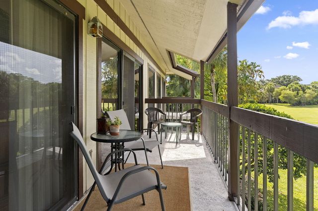 13334 Polo Club Road 317, Wellington, FL 33414