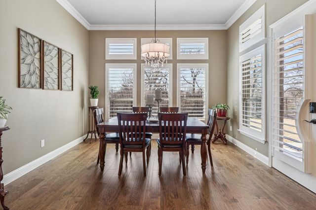 1772 Coopers Hawk Drive, Arlington, TX 76005