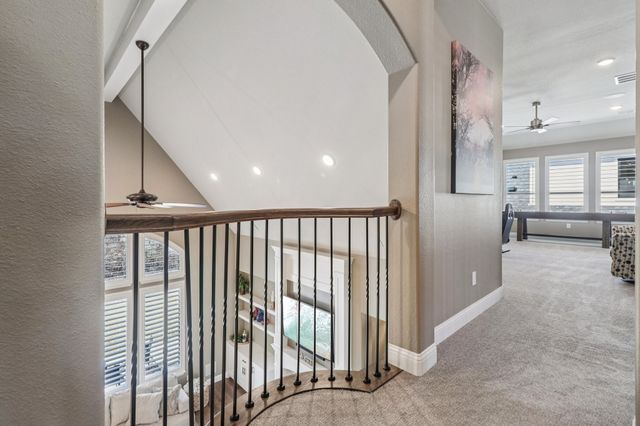 1772 Coopers Hawk Drive, Arlington, TX 76005