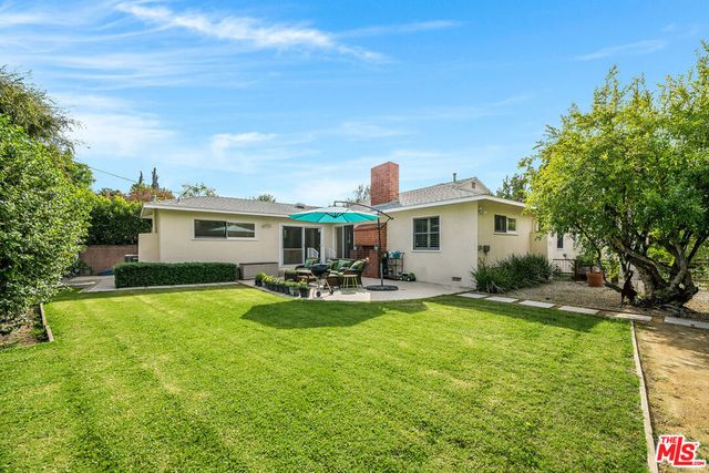 11889 Tiara Street, Valley Village, CA 91607