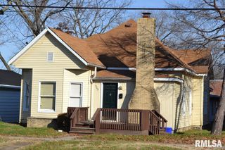 505 S ASH Street 2, Carbondale, IL 62901