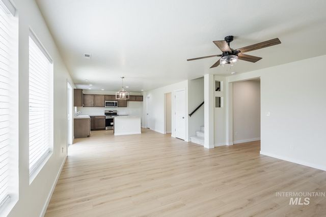 6644 S Nordean Ave, Meridian, ID 83642