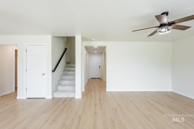 6644 S Nordean Ave, Meridian, ID 83642