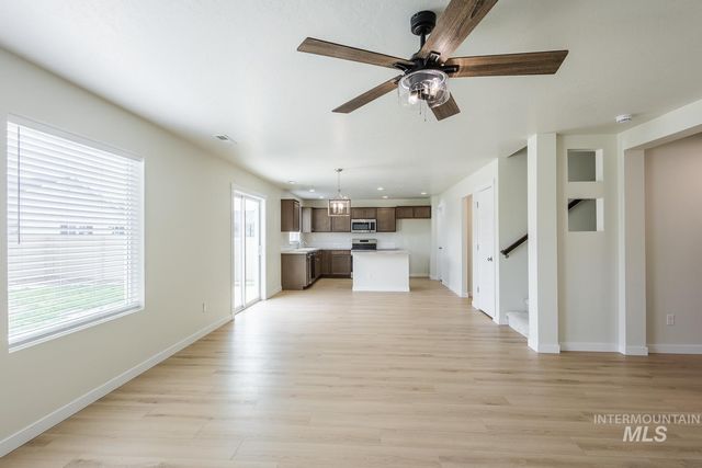 6644 S Nordean Ave, Meridian, ID 83642