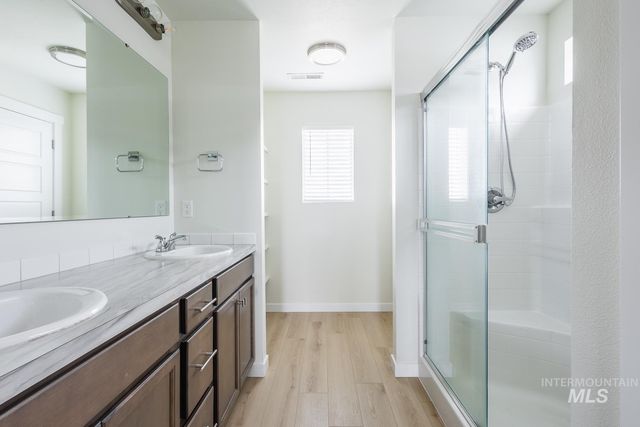 6644 S Nordean Ave, Meridian, ID 83642