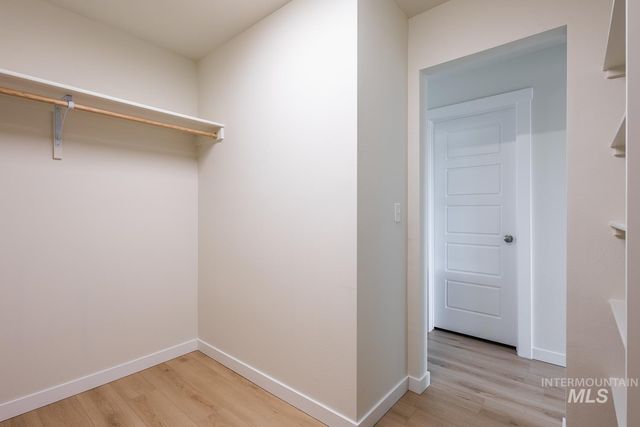 6644 S Nordean Ave, Meridian, ID 83642