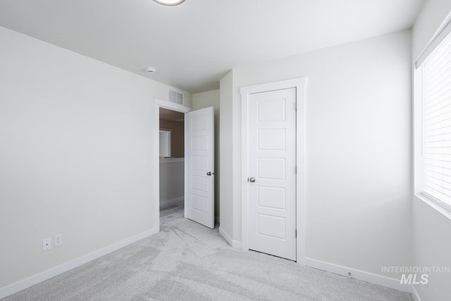 6644 S Nordean Ave, Meridian, ID 83642