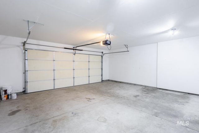 6644 S Nordean Ave, Meridian, ID 83642