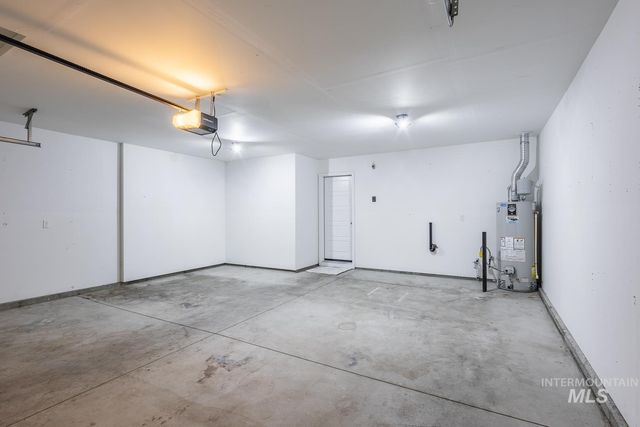 6644 S Nordean Ave, Meridian, ID 83642