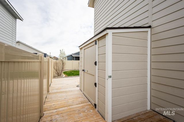 6644 S Nordean Ave, Meridian, ID 83642