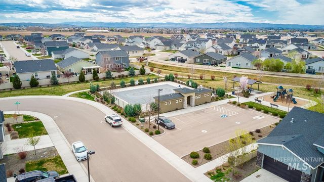 6644 S Nordean Ave, Meridian, ID 83642