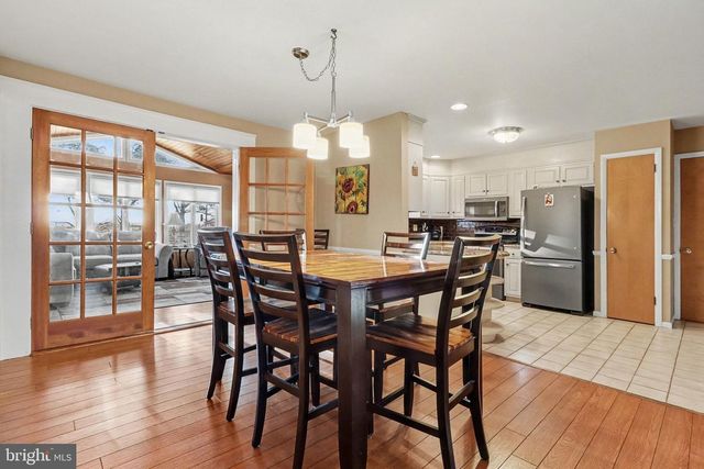 21 DAWN AVE, Akron, PA 17501