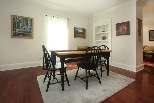 48 School St, Groveland, MA 01834