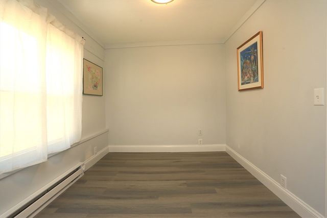 48 School St, Groveland, MA 01834