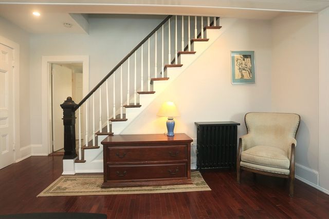 48 School St, Groveland, MA 01834