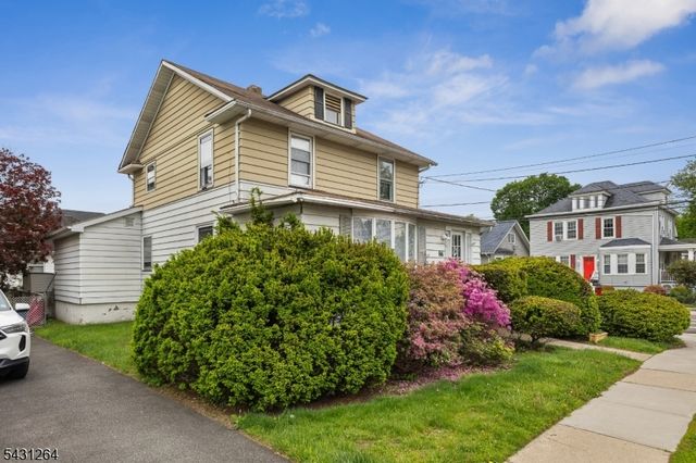 86 Llewellyn Ave, Hawthorne Boro, NJ 07506