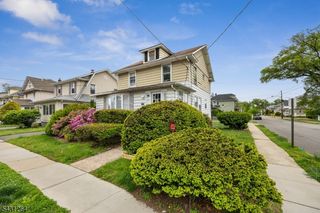 86 Llewellyn Ave, Hawthorne Boro, NJ 07506
