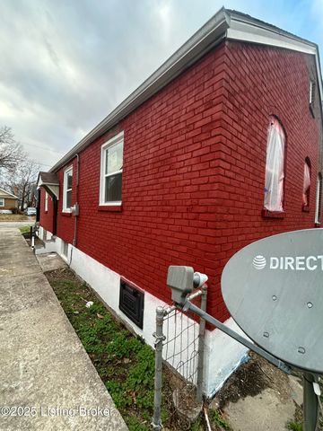 631 S 37th St, Louisville, KY 40211