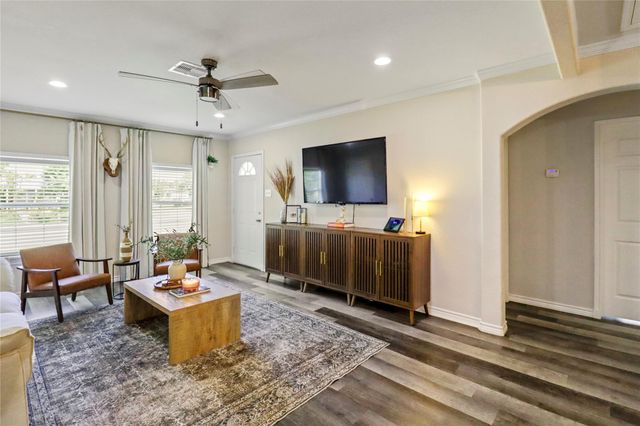 1503 W 5th Street, Freeport, TX 77541