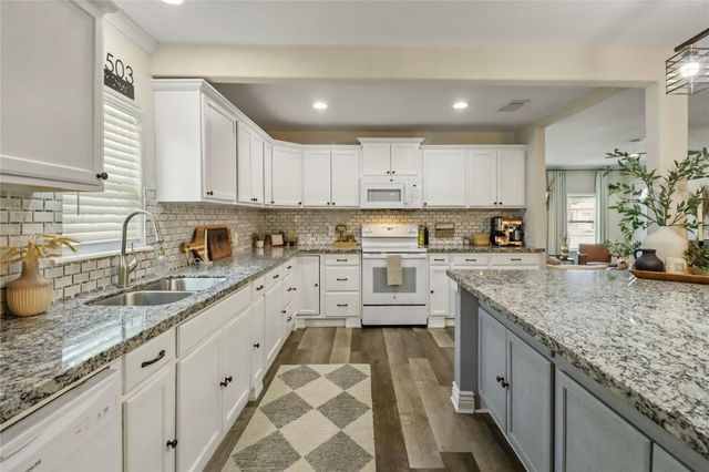 1503 W 5th Street, Freeport, TX 77541