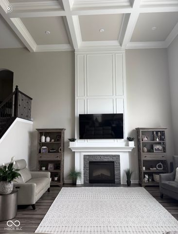 5732 Lake Bend Court, Bargersville, IN 46106