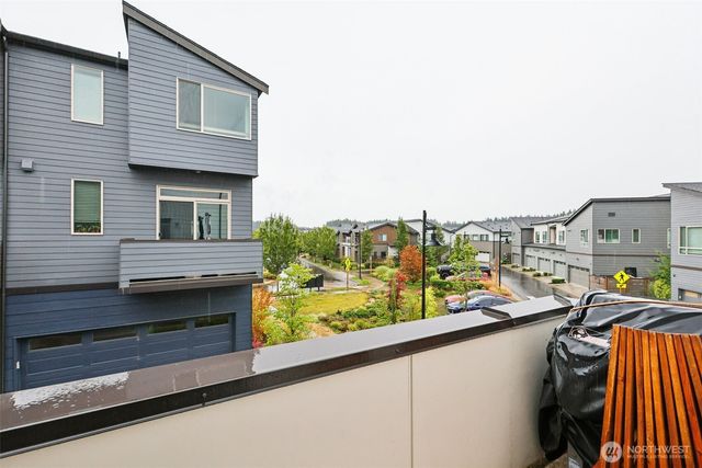 32742 Hemlock Avenue SE, Black Diamond, WA 98010