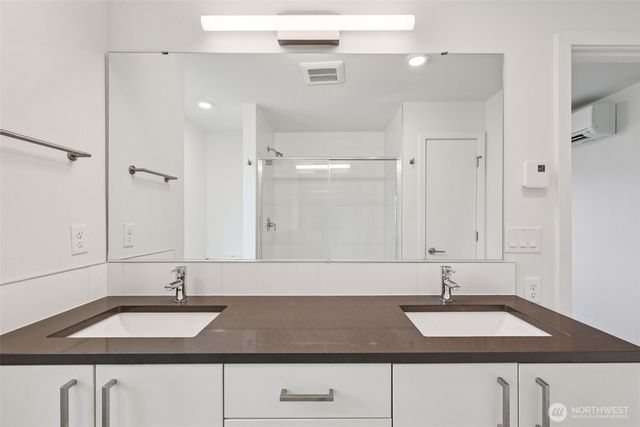 32742 Hemlock Avenue SE, Black Diamond, WA 98010