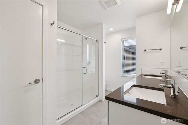 32742 Hemlock Avenue SE, Black Diamond, WA 98010