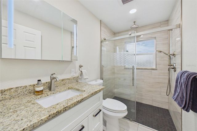 132 CONCORD DRIVE NE, Port Charlotte, FL 33952