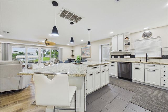 132 CONCORD DRIVE NE, Port Charlotte, FL 33952