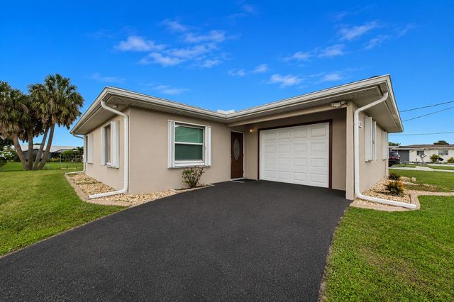 132 CONCORD DRIVE NE, Port Charlotte, FL 33952