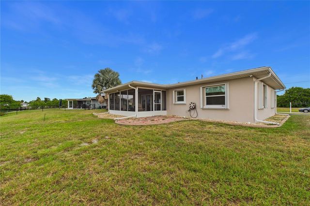 132 CONCORD DRIVE NE, Port Charlotte, FL 33952