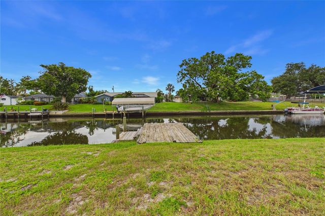 132 CONCORD DRIVE NE, Port Charlotte, FL 33952
