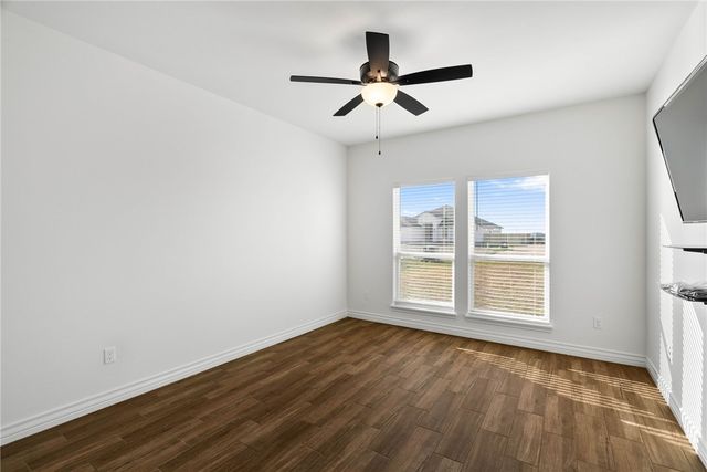 2410 Hedrick Dr, Corpus Christi, TX 78415