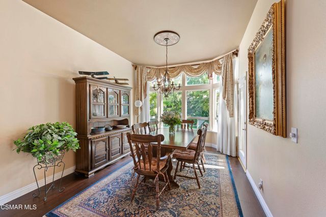 758 Cranmont Court, Simi Valley, CA 93065