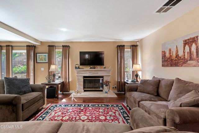 758 Cranmont Court, Simi Valley, CA 93065