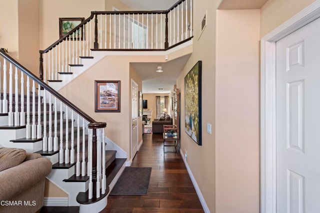 758 Cranmont Court, Simi Valley, CA 93065