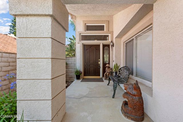 758 Cranmont Court, Simi Valley, CA 93065