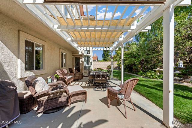 758 Cranmont Court, Simi Valley, CA 93065