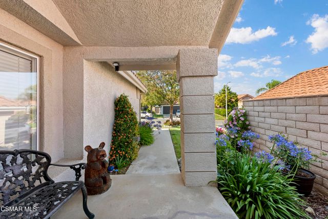 758 Cranmont Court, Simi Valley, CA 93065