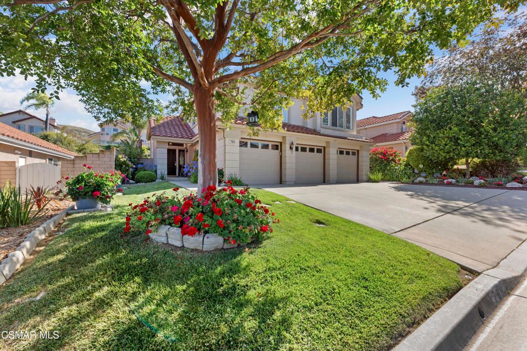 758 Cranmont Court, Simi Valley, CA 93065