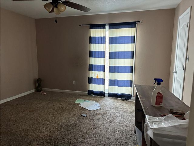 201 NW Hackberry Street, Lee's Summit, MO 64064