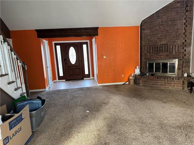 201 NW Hackberry Street, Lee's Summit, MO 64064