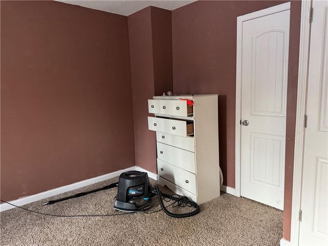 201 NW Hackberry Street, Lee's Summit, MO 64064