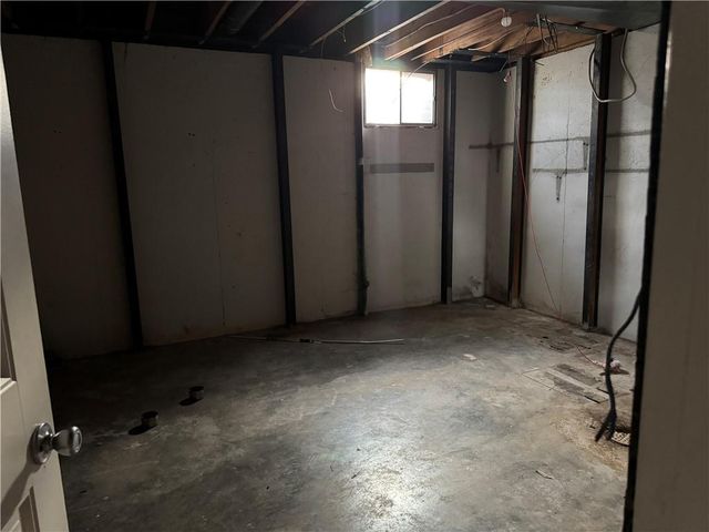 201 NW Hackberry Street, Lee's Summit, MO 64064