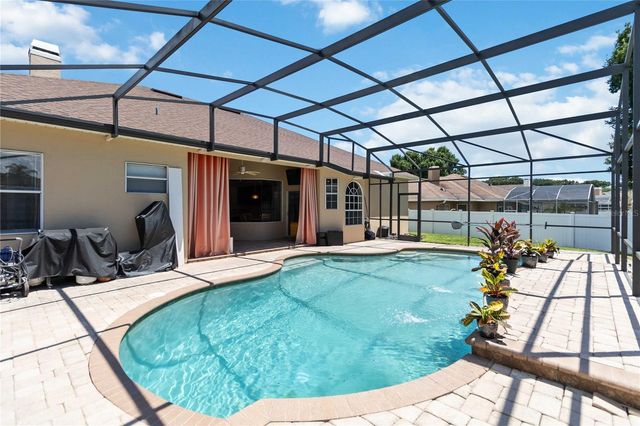8122 CANYON LAKE CIRCLE, Orlando, FL 32835