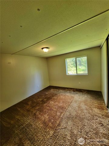 213 Sommerville Road, Chehalis, WA 98532